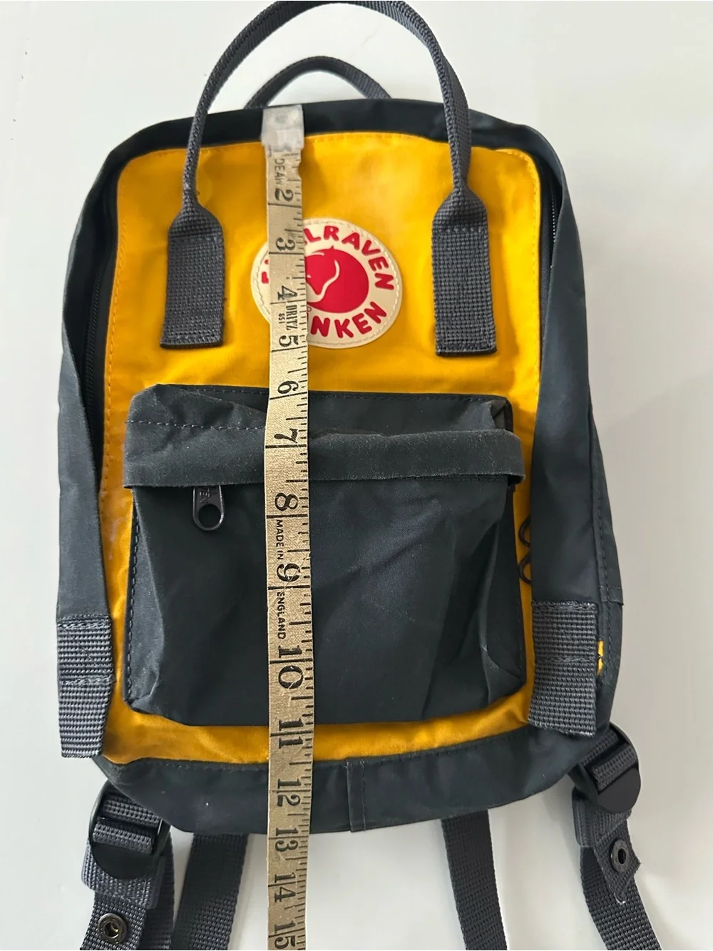 Fjällräven Kănken Mini Backpack Yellow Gray Scandinavian Outdoor Bag
